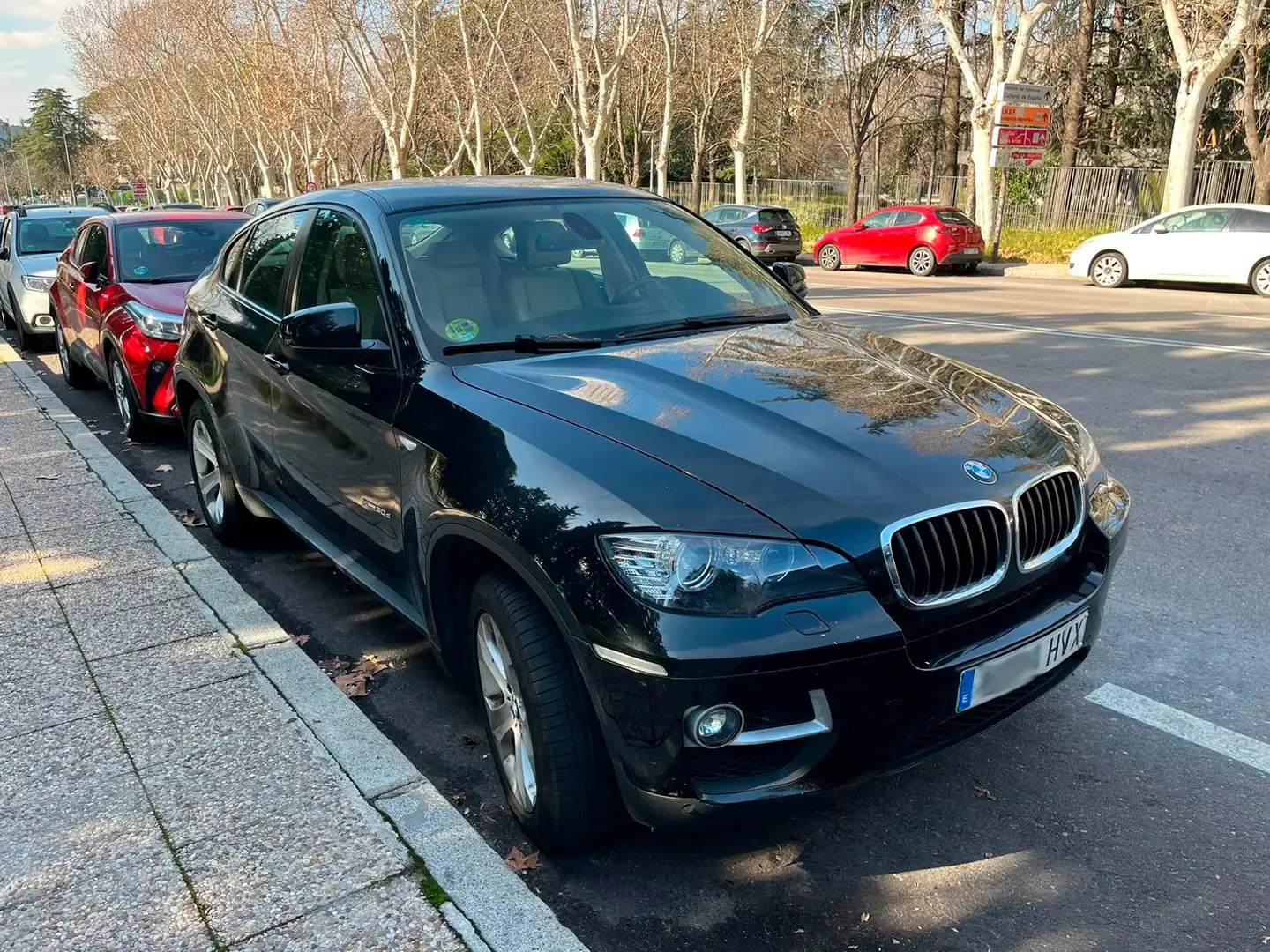 BMW X6 xDrive 30dA Czarny - 1