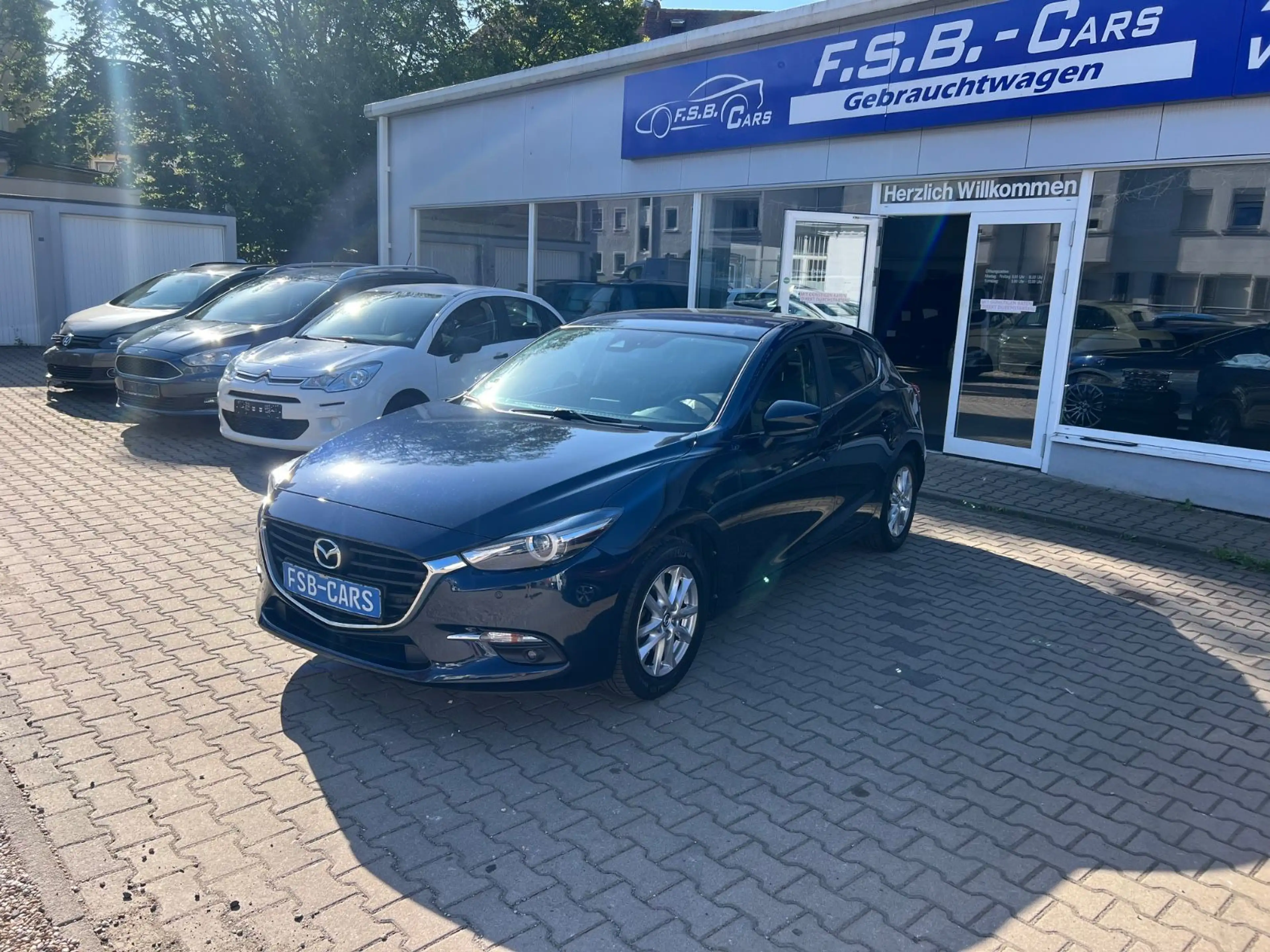 Mazda 3 Lim. Exclusive-Line