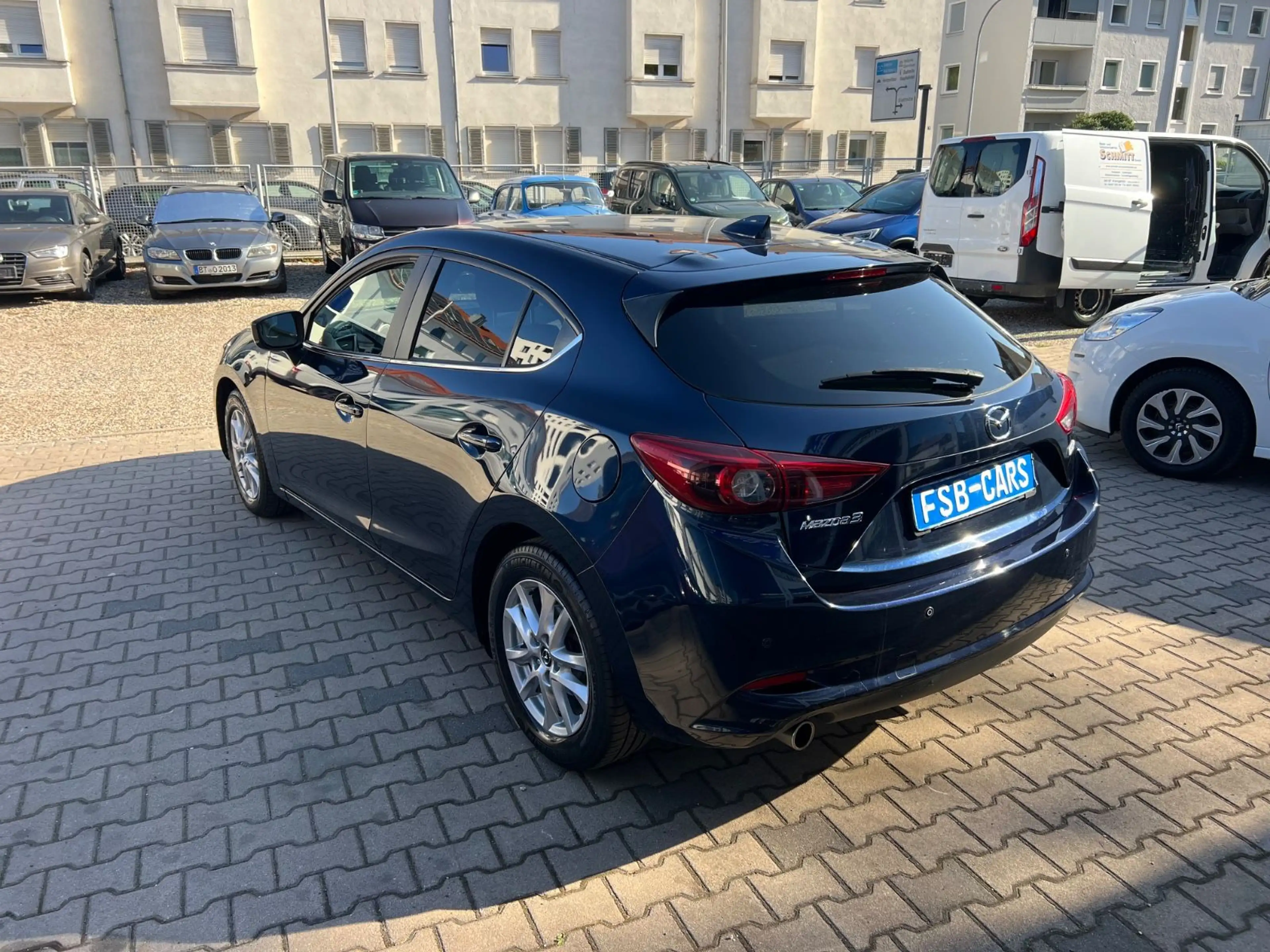 Mazda 3 Lim. Exclusive-Line — photo 6