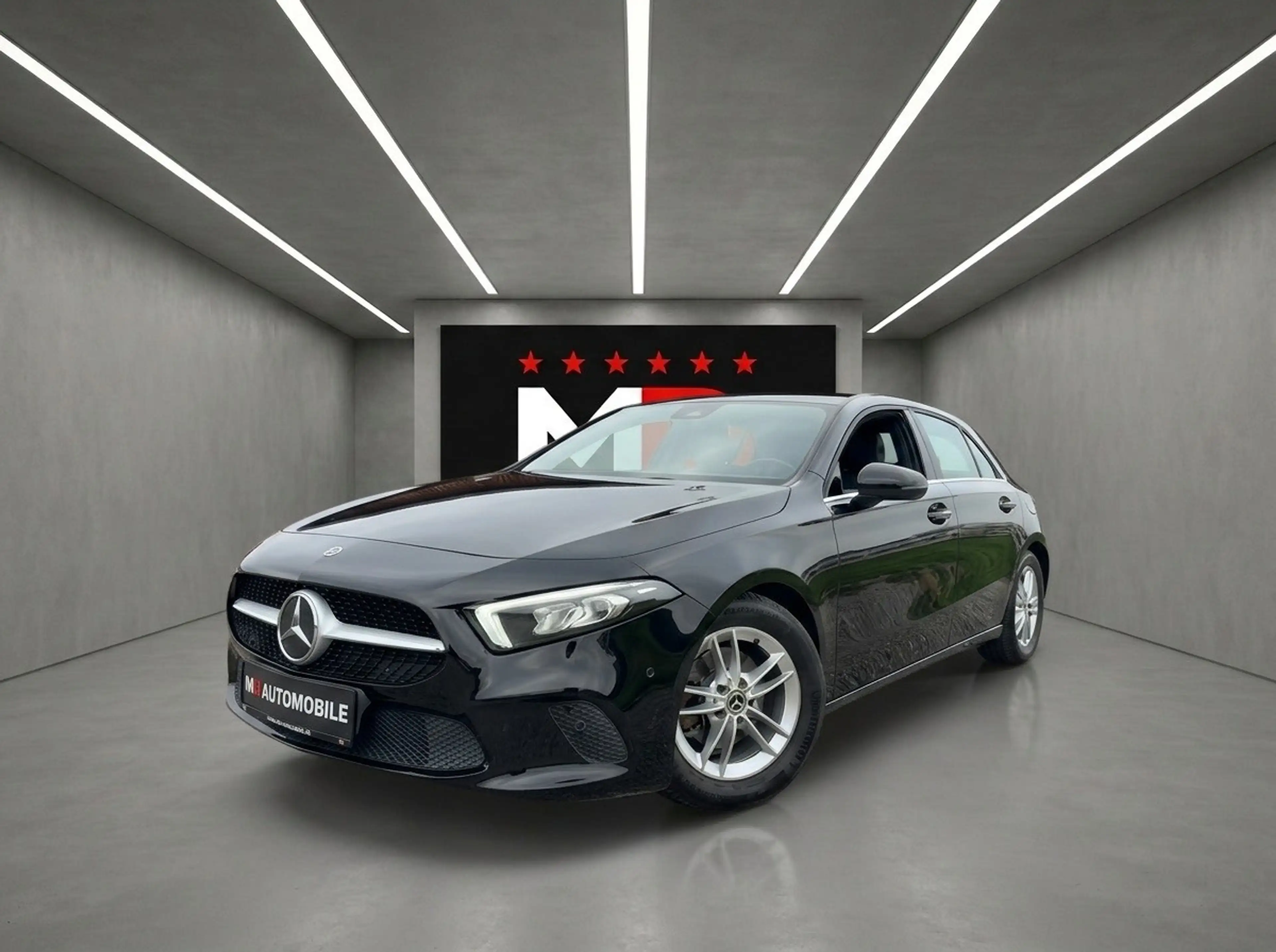 Mercedes-Benz A 180 A 180 - ERSTBESITZ - NEUWERTIG - — photo 8