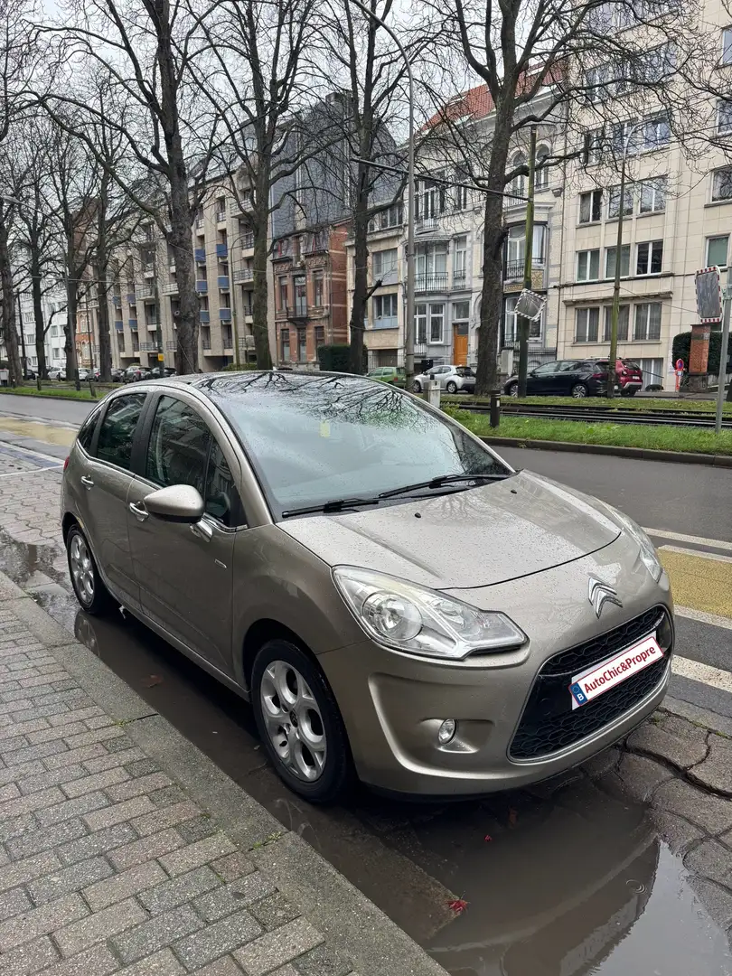 Citroen C3 1.4i VTi Exclusive Or - 2