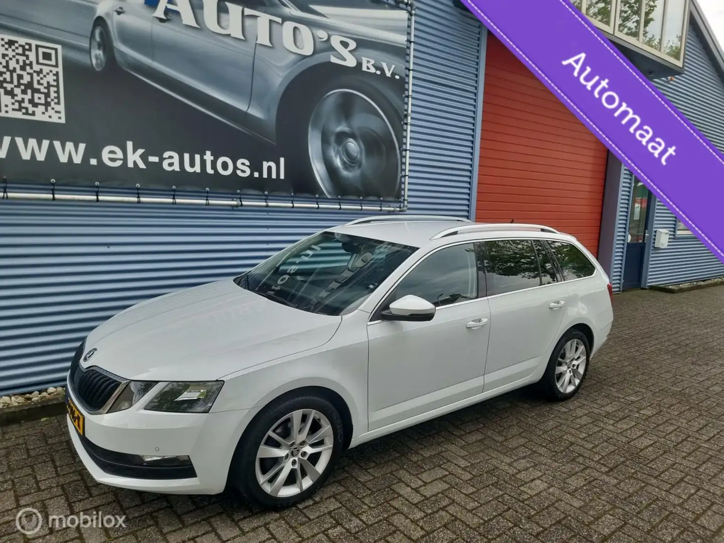 Skoda Octavia Combi 1.0 TSI Style Business Sport DSG-7. Vol! Wit - 2