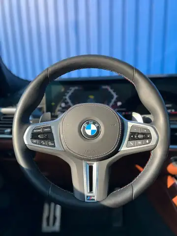 BMW X6 view 15