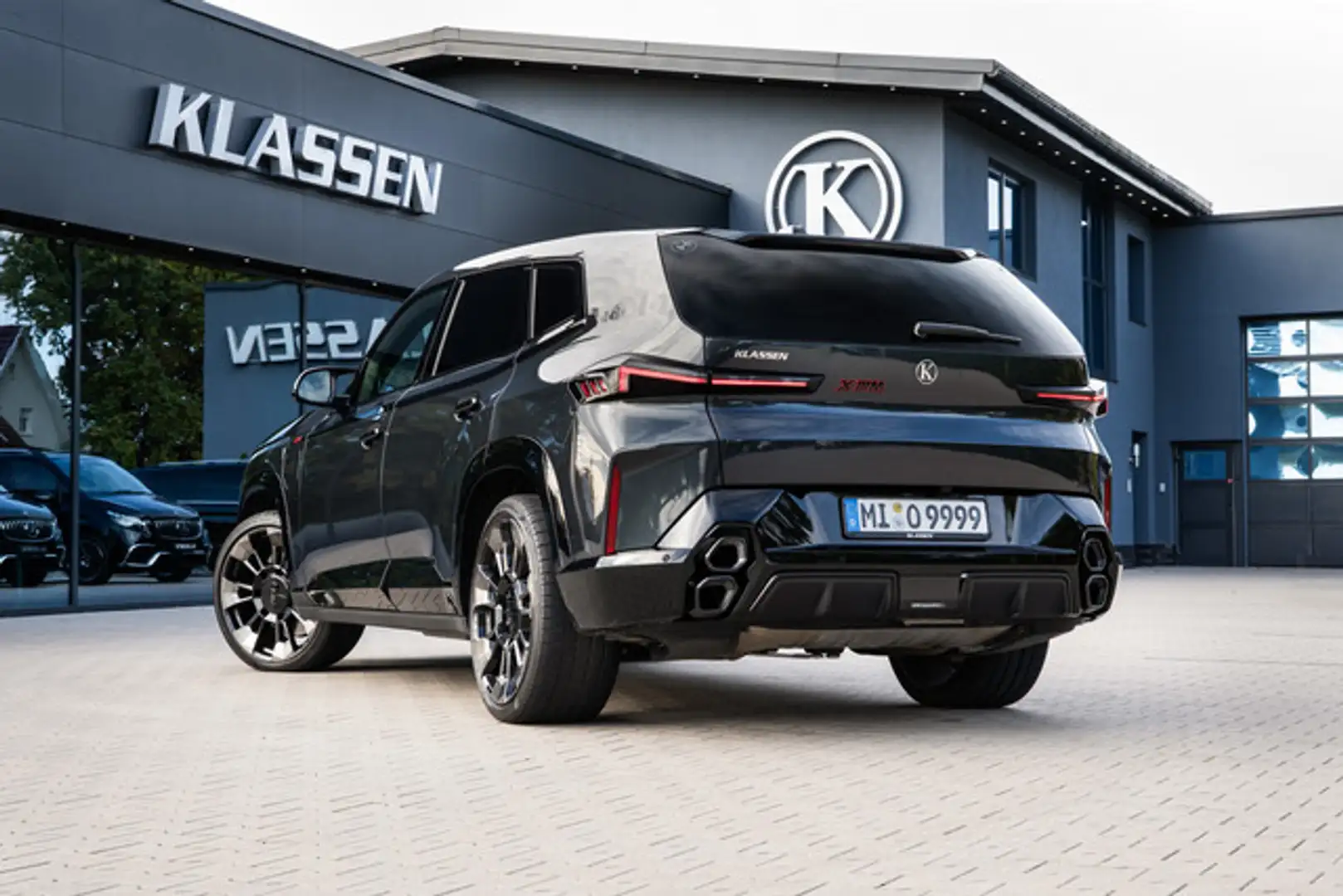 BMW XM Label - DrivAssProf ParkAss Label Szürke - 2