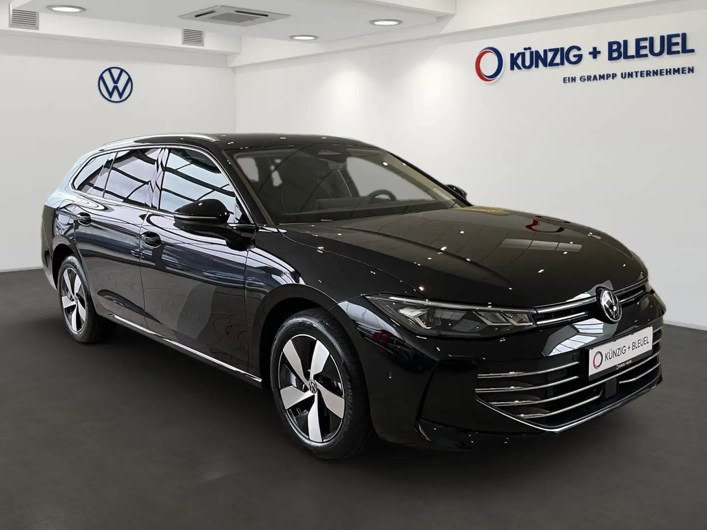 Volkswagen Passat Variant Business 2,0 l TDI DSG+AHK+KAMERA Černá - 2