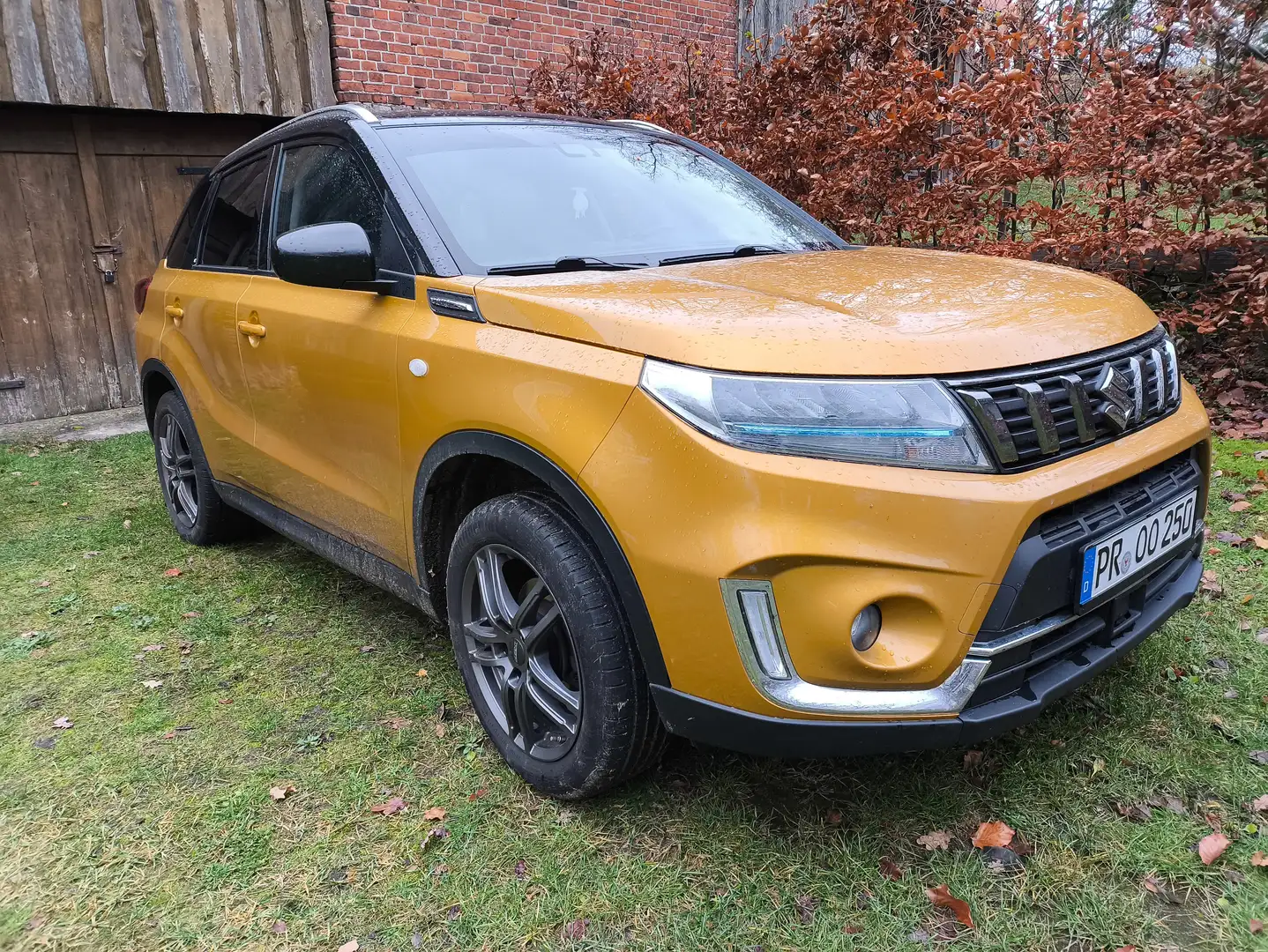 Suzuki Vitara Vitara 1.4 Boosterjet Hybrid Automatik Comfort Gold - 1