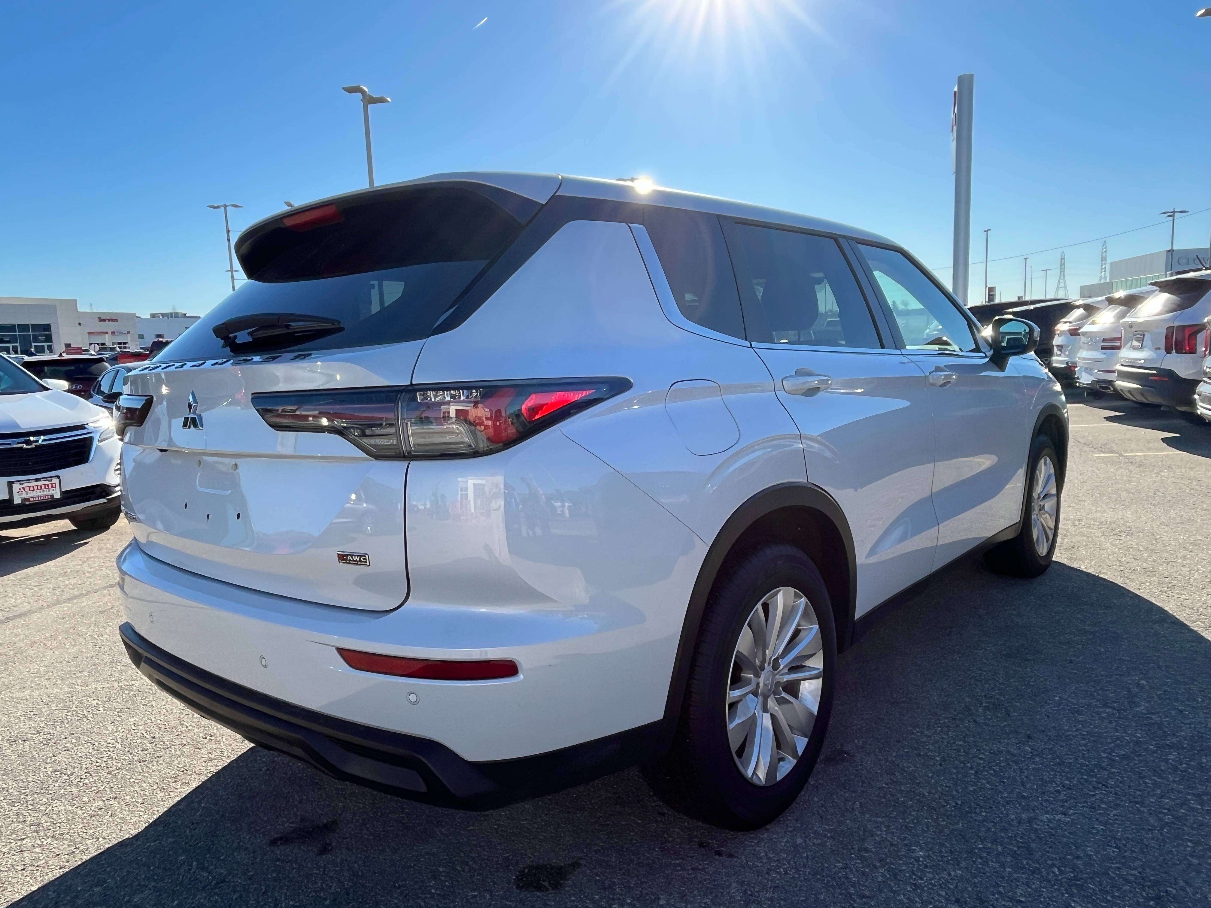 2025 Mitsubishi Outlander