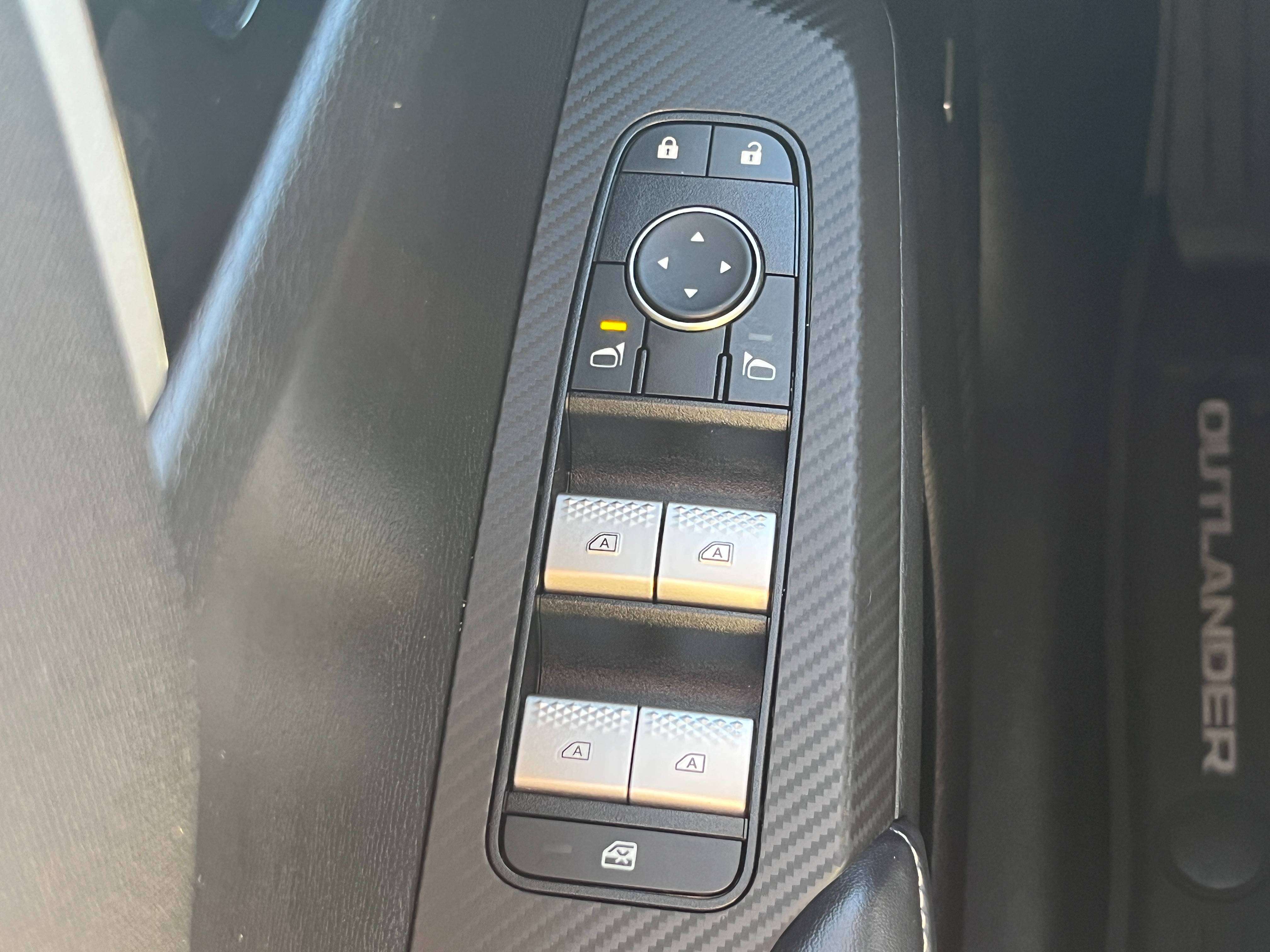 2025 Mitsubishi Outlander