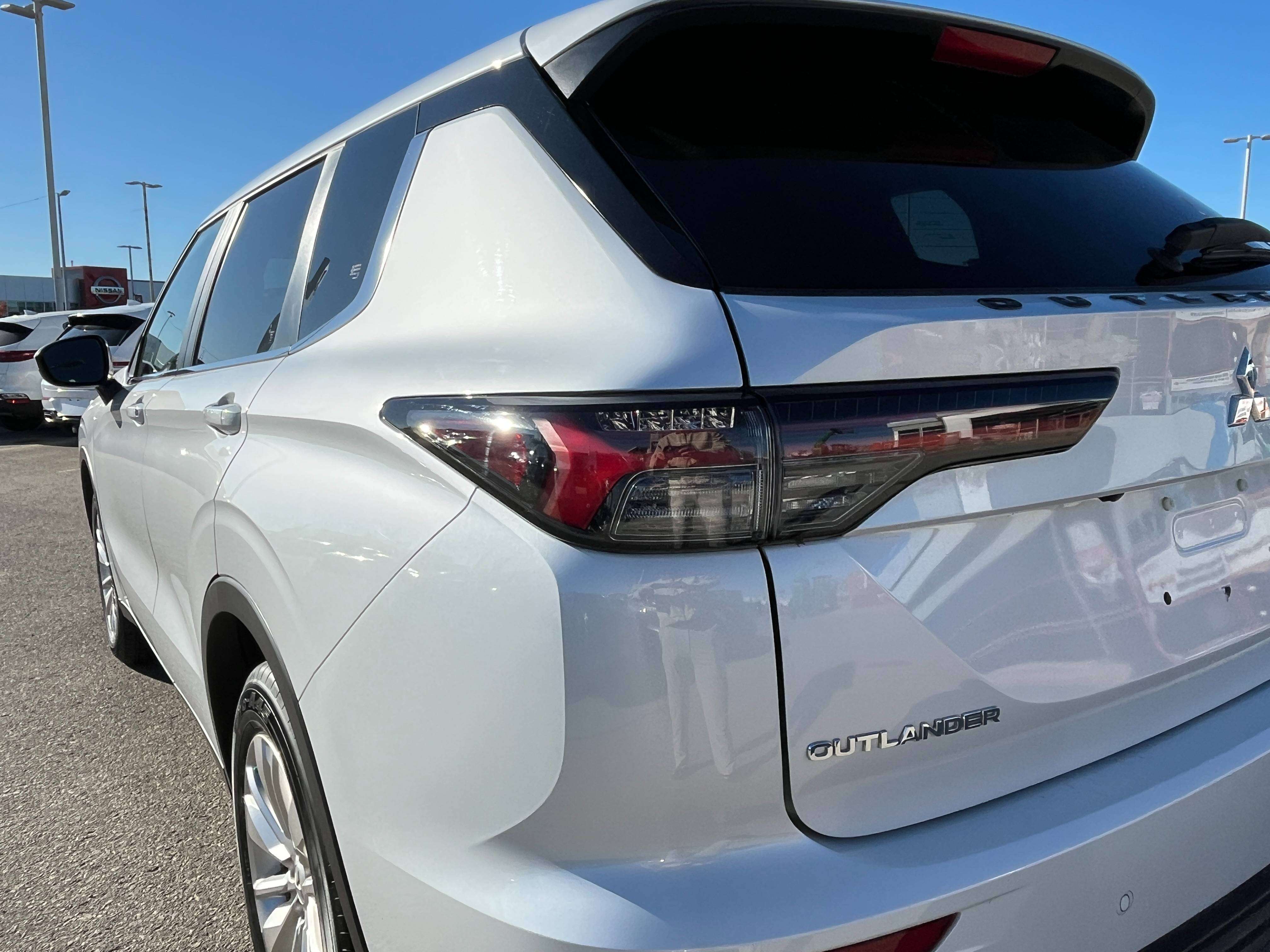 2025 Mitsubishi Outlander