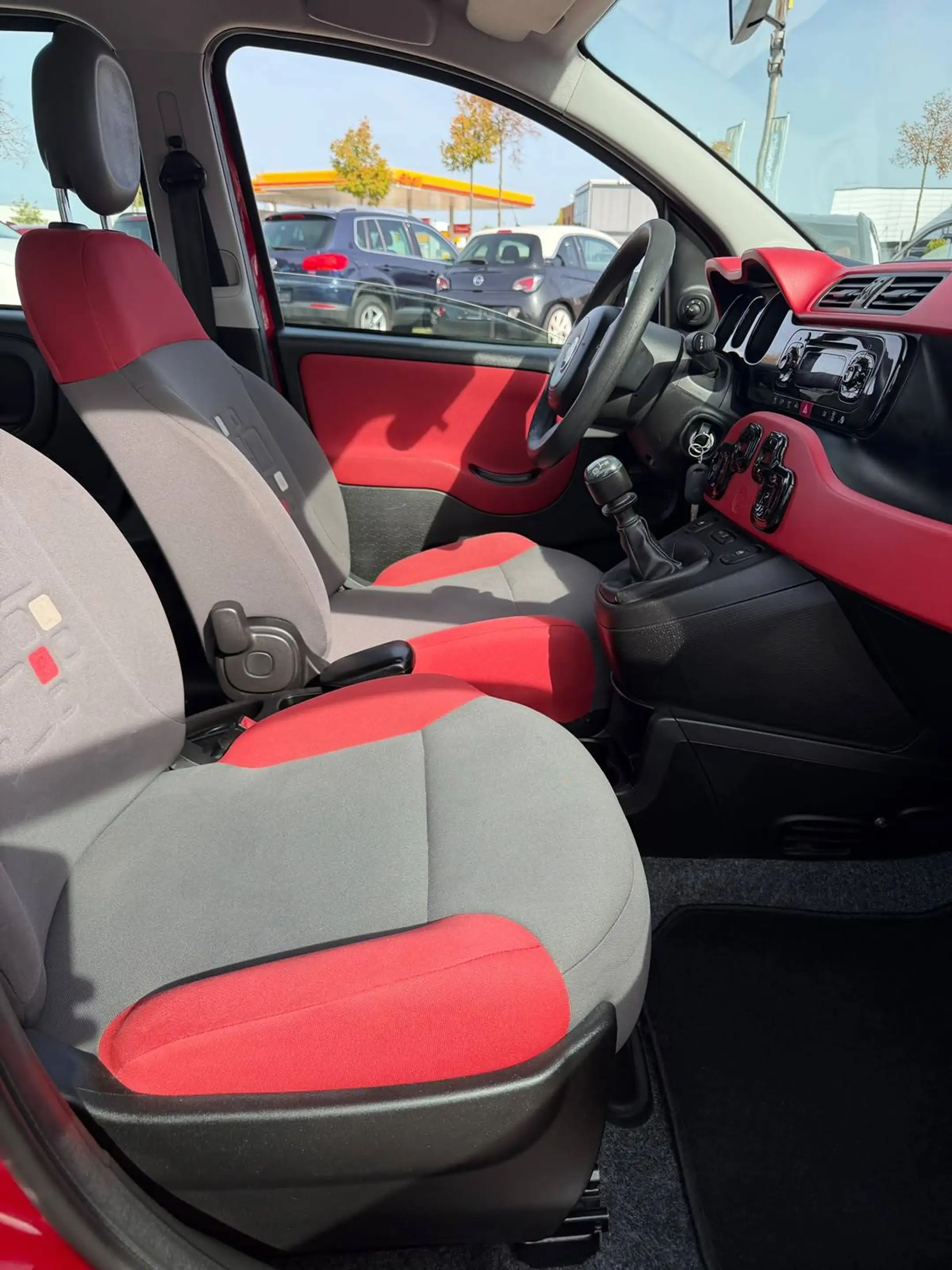 Fiat Panda Lounge*Klimaauto.*Inspektion Neu*Euro5* — photo 10