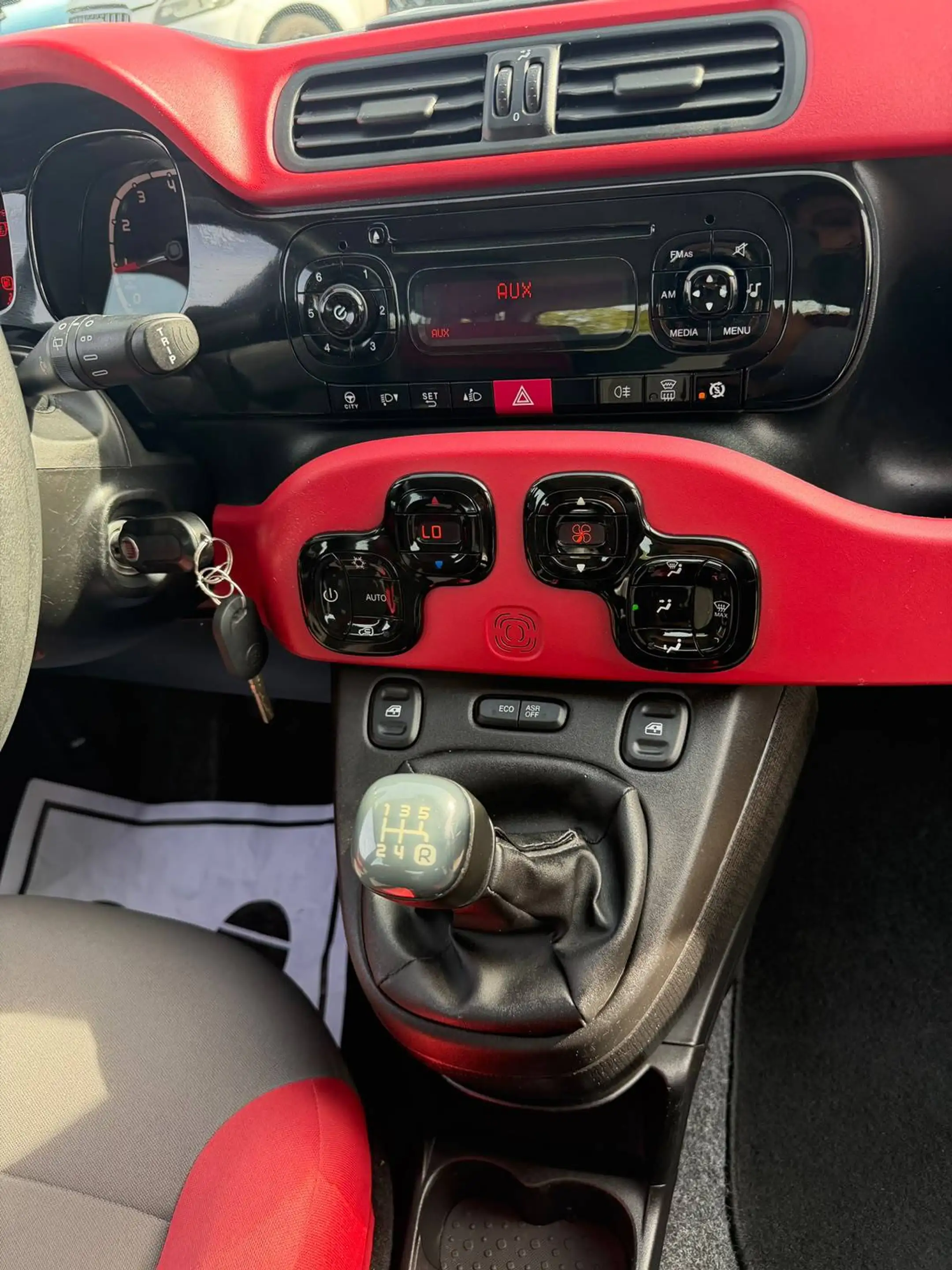 Fiat Panda Lounge*Klimaauto.*Inspektion Neu*Euro5* — photo 13