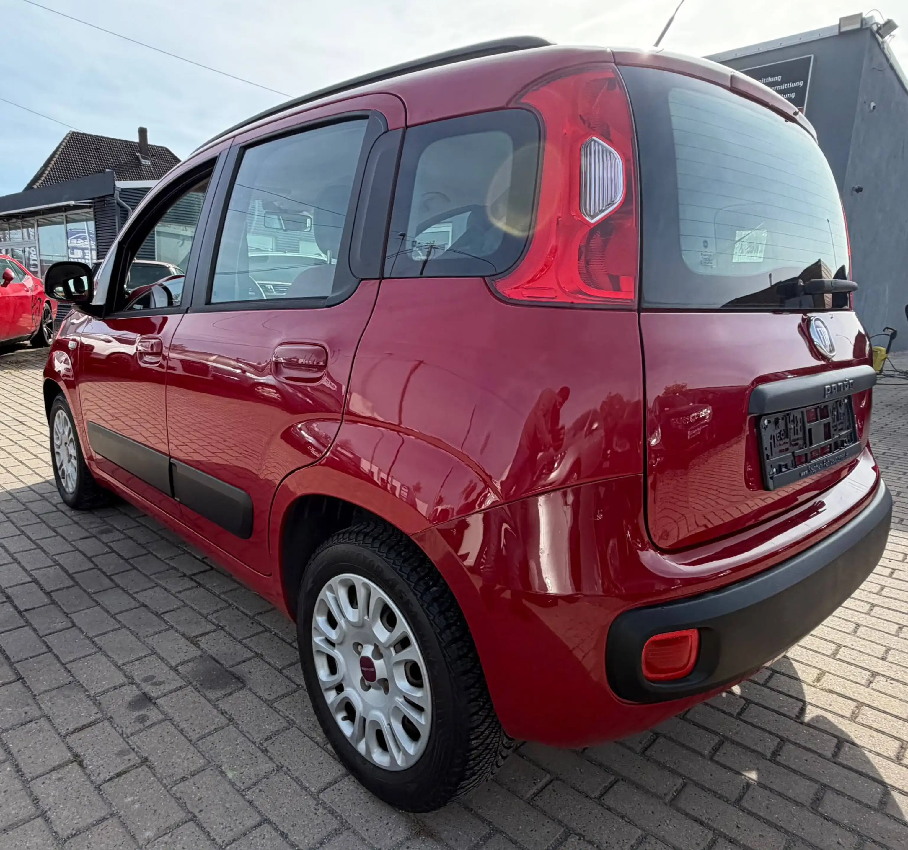 Fiat Panda Lounge*Klimaauto.*Inspektion Neu*Euro5* — photo 4