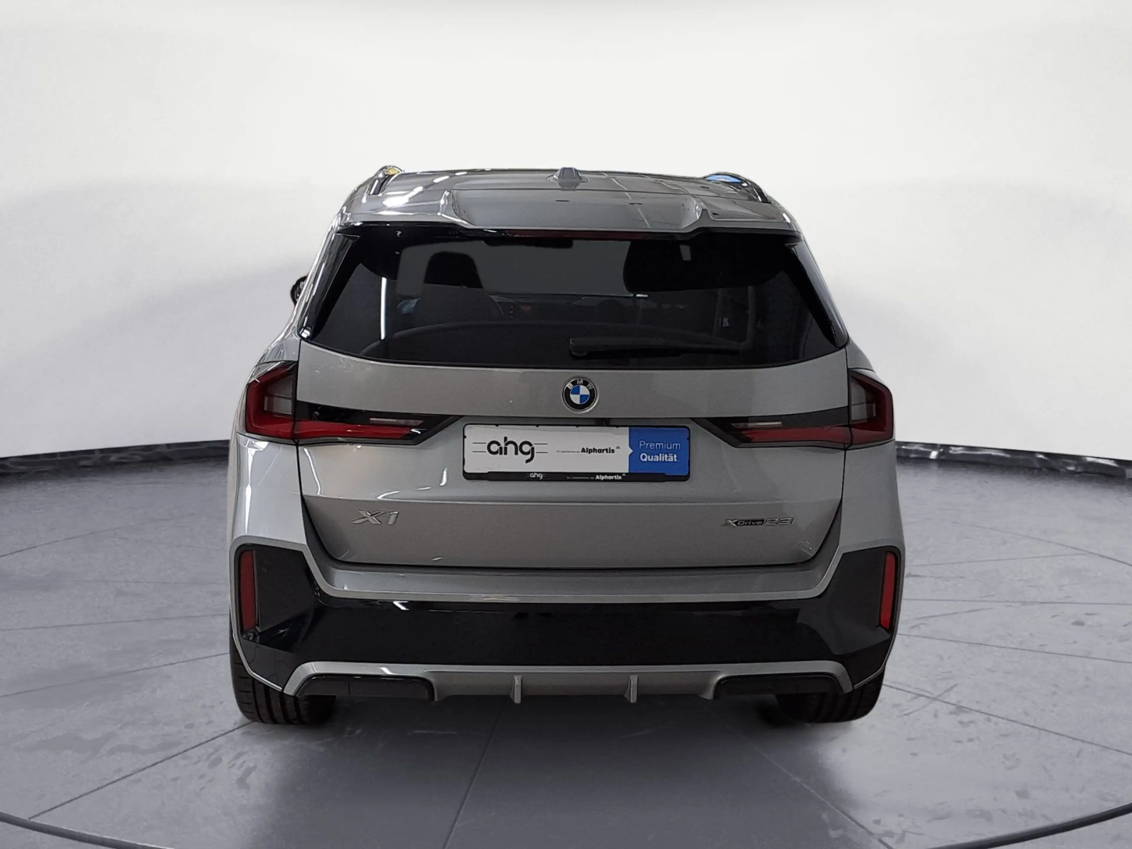 BMW X1 xDrive23i M Sport Pro AHK Pano PremiumPaket 2 — photo 6