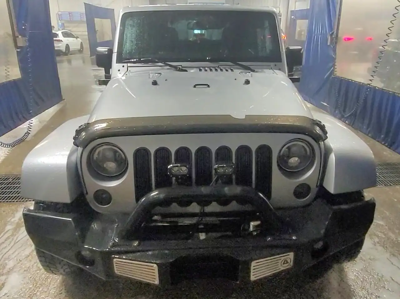 Jeep Wrangler снимка Jeep Wrangler