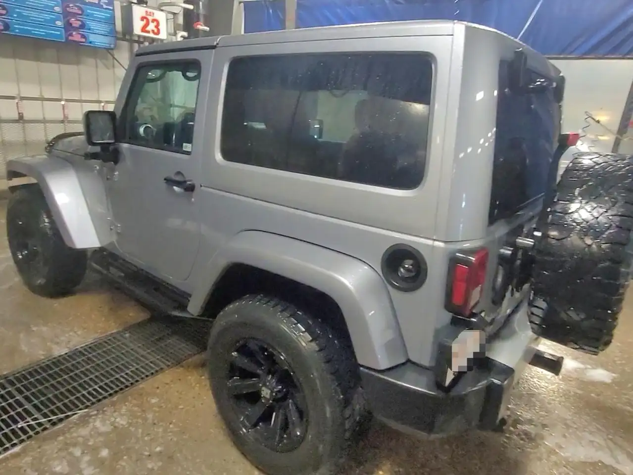 Jeep Wrangler снимка Jeep Wrangler