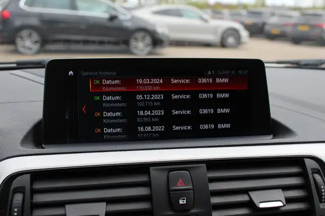 BMW 1 Series view 20