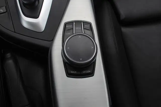 BMW 1 Series view 30