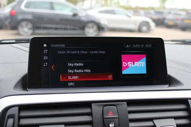 BMW 1 Series view 23