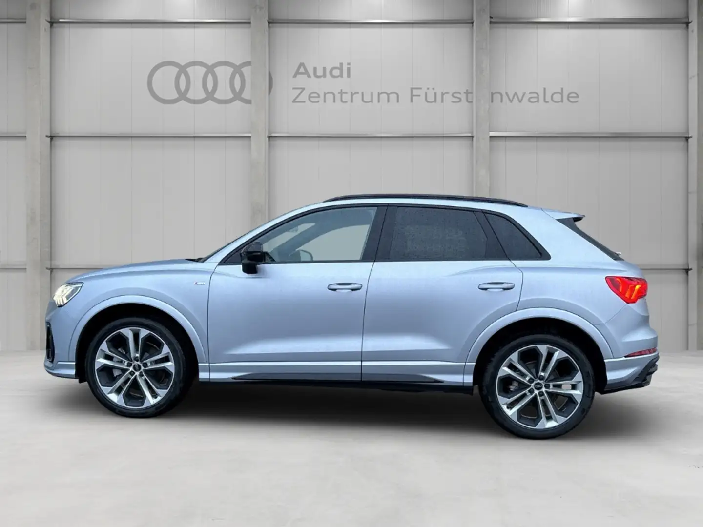 Audi Q3 S line quattro tronic 40 TDI quatt Sline+Business+ Silber - 2