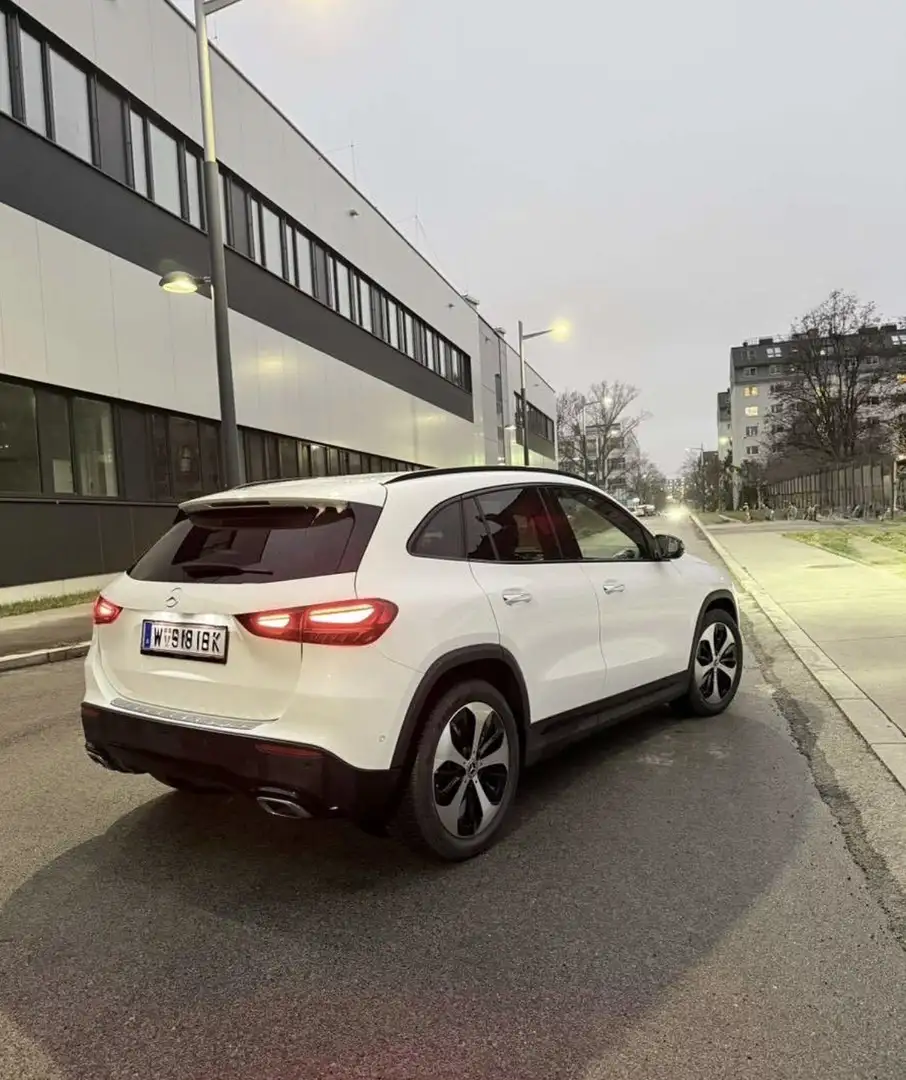 Mercedes-Benz GLA 180 19" Facelift NightPaket KeylessEntry - 1