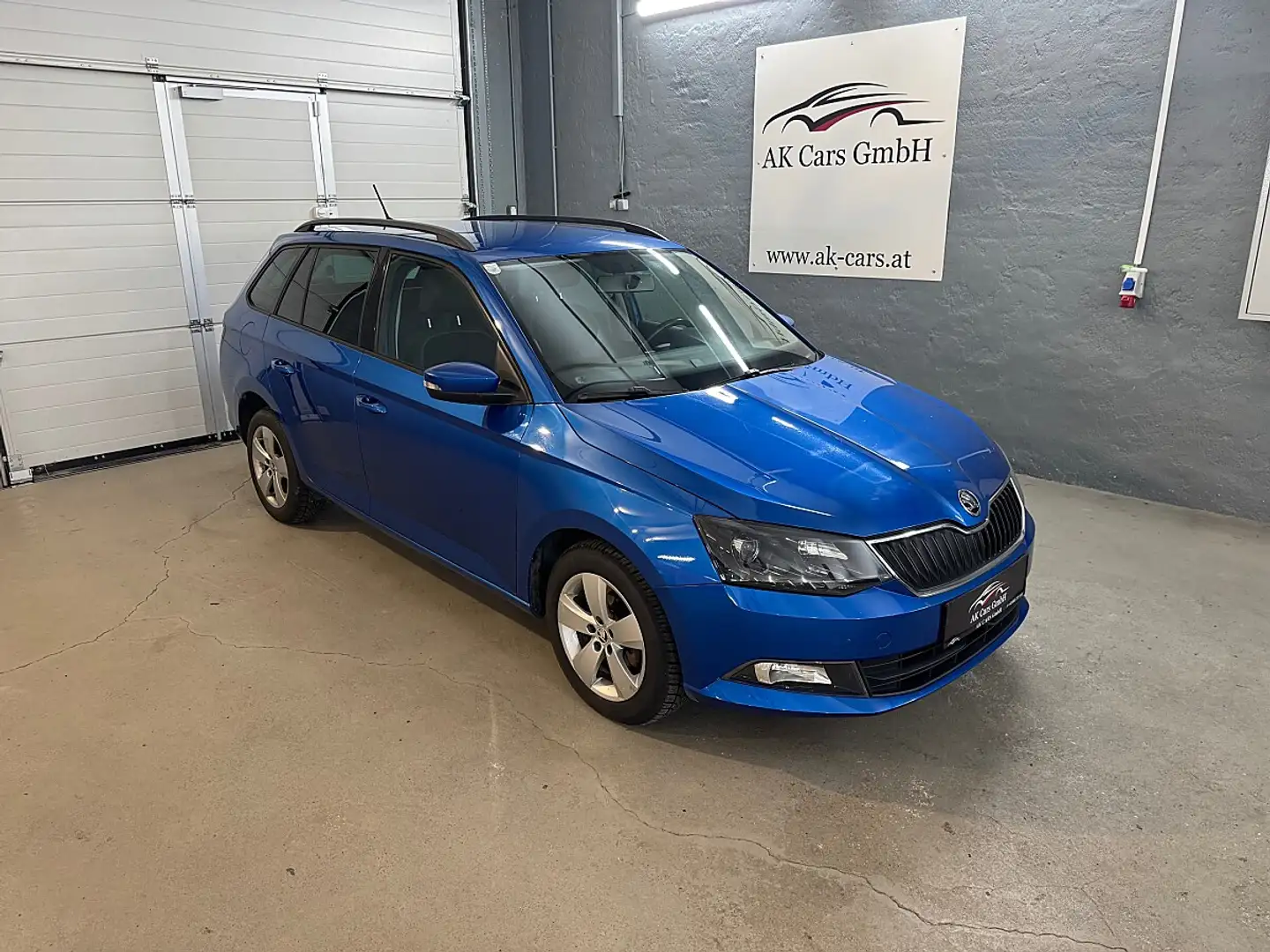 Skoda Fabia Combi Ambition 1,4 TDI Blau - 1