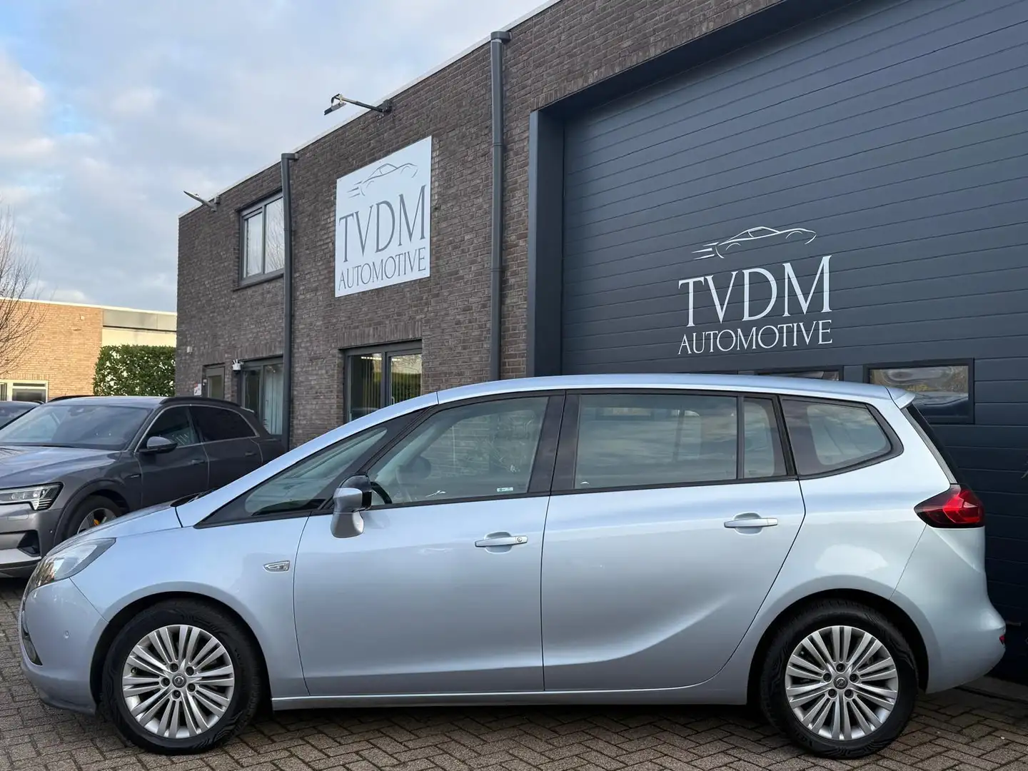 Opel Zafira Tourer 1.4 Innovation 7p.|NAVI|TREKHAAK|CLIMATE Gris - 2
