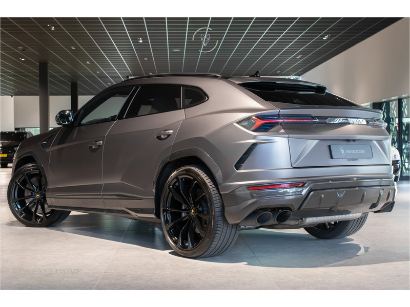 Lamborghini Urus 4.0 V8 BTW Full Carbon in- & exterieur|B&O Advance — photo 2