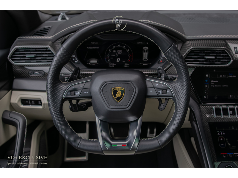 Lamborghini Urus 4.0 V8 BTW Full Carbon in- & exterieur|B&O Advance — photo 48