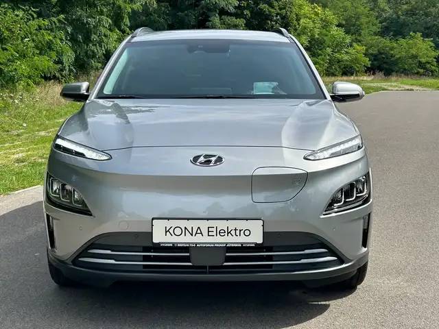 Hyundai Kona view 8