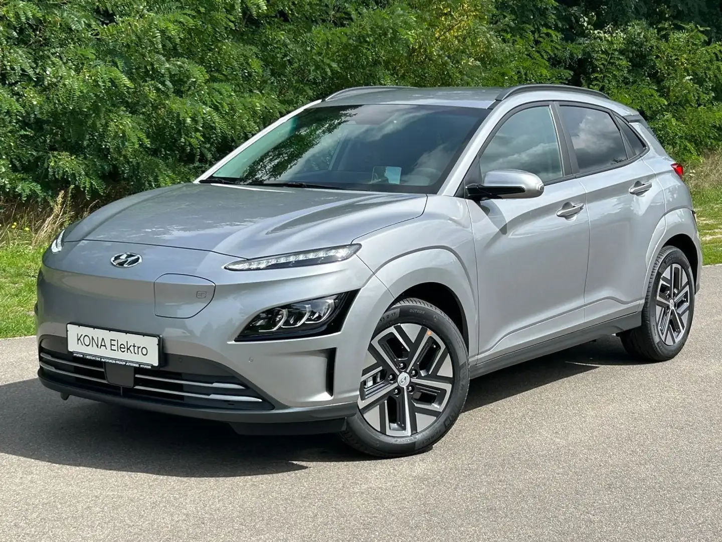 Hyundai KONA EV Prime 150kW MY23*NAVI*RFK*MIETKAUF*TT Silber - 1