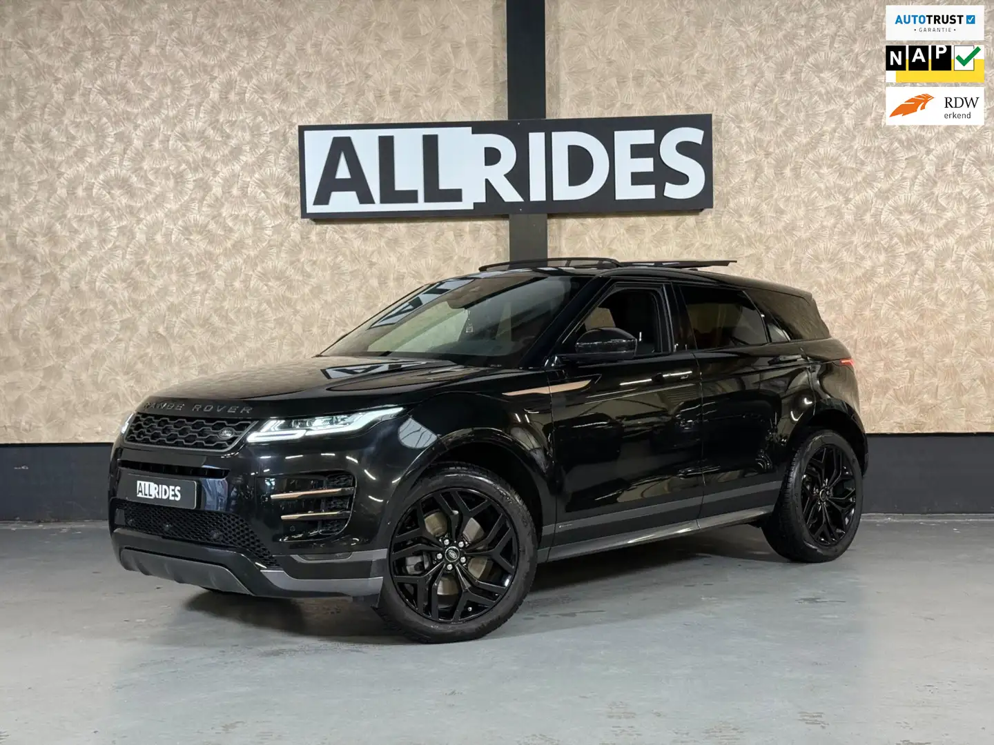 Land Rover Range Rover Evoque 2.0 D180 AWD R-Dynamic | Pano | Keyless | Trekhaak Noir - 1