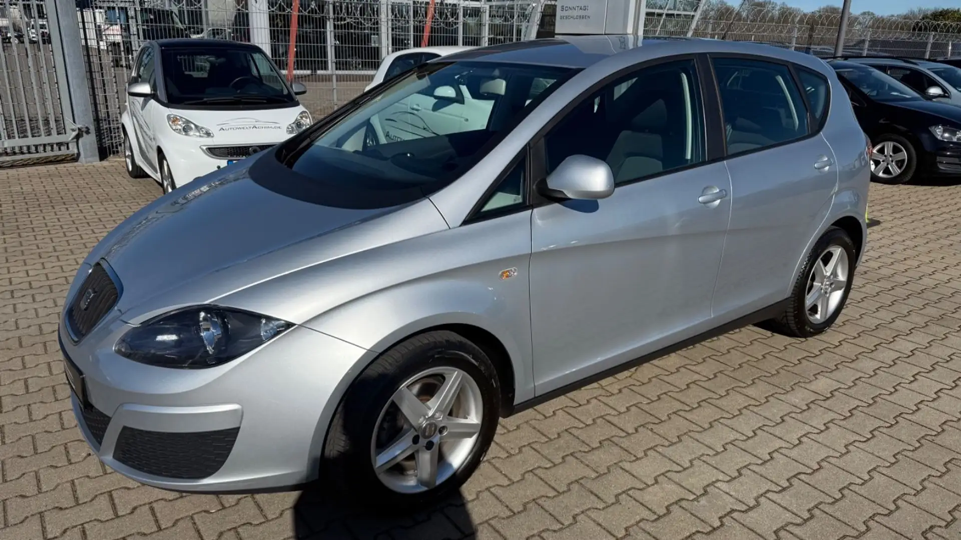 SEAT Altea Reference Silber - 2
