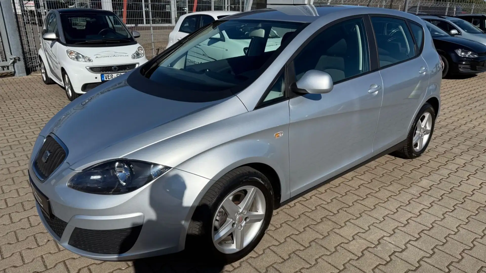 SEAT Altea Reference Silber - 1