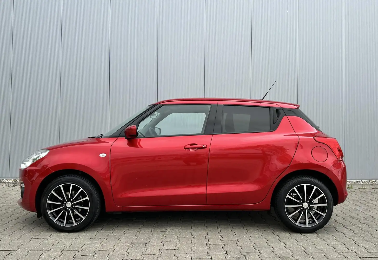 Suzuki Swift 1.2 Smart Select 90PK | Camera | 16'' Rood - 2