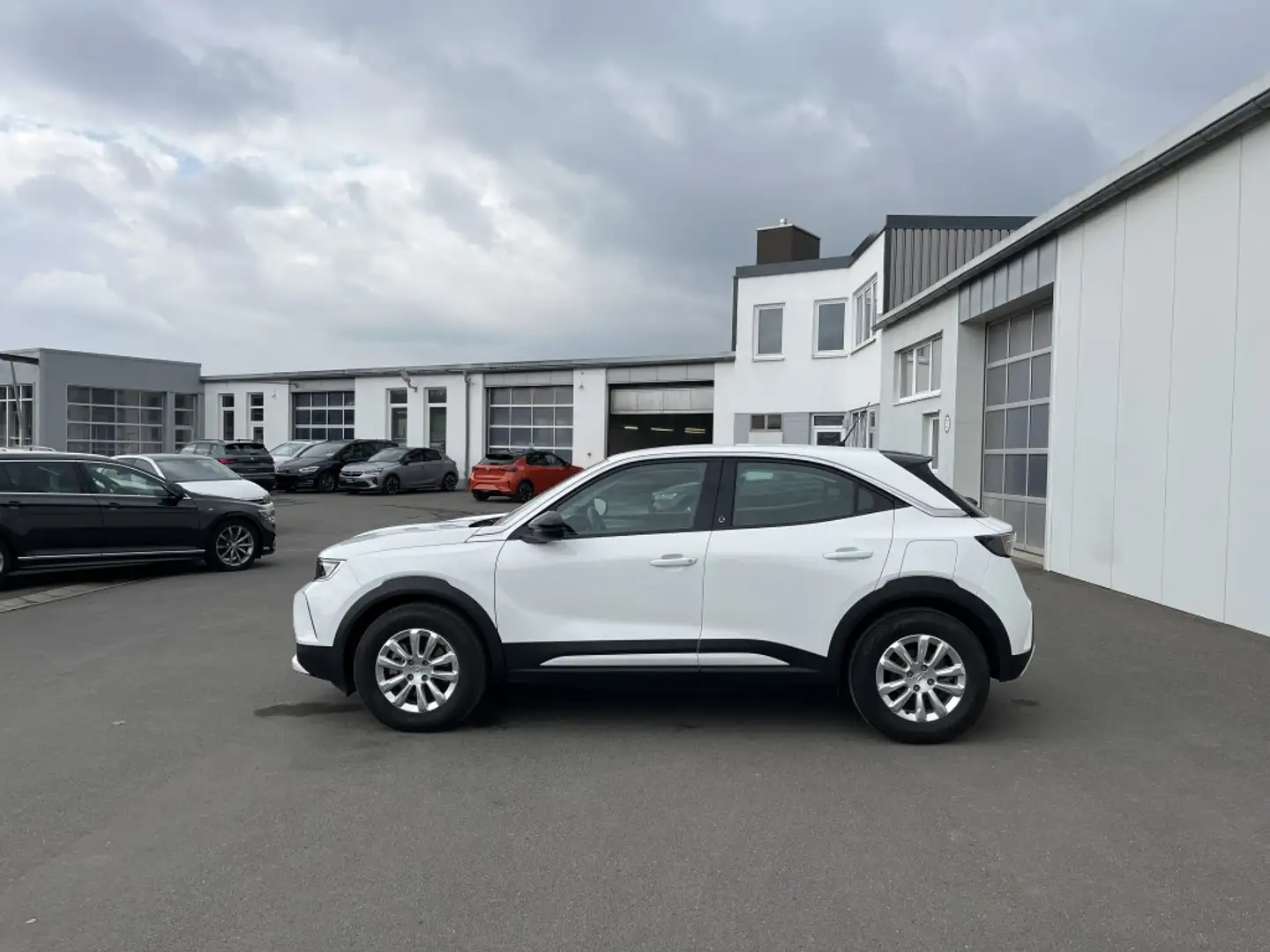 Opel Mokka-E Edition 87€ m. 20% Anzahlung CCS 3-Phasen Navi L Weiß - 2