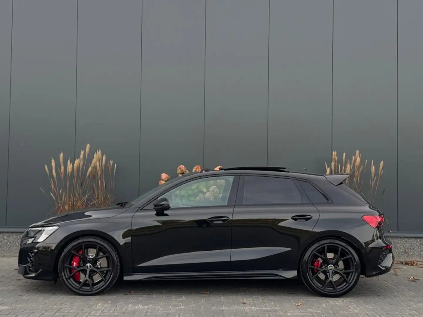 Audi RS3 Sportback 2.5 TFSI RS 3 quatt. PANO HUD GARANTIE N Noir - 2