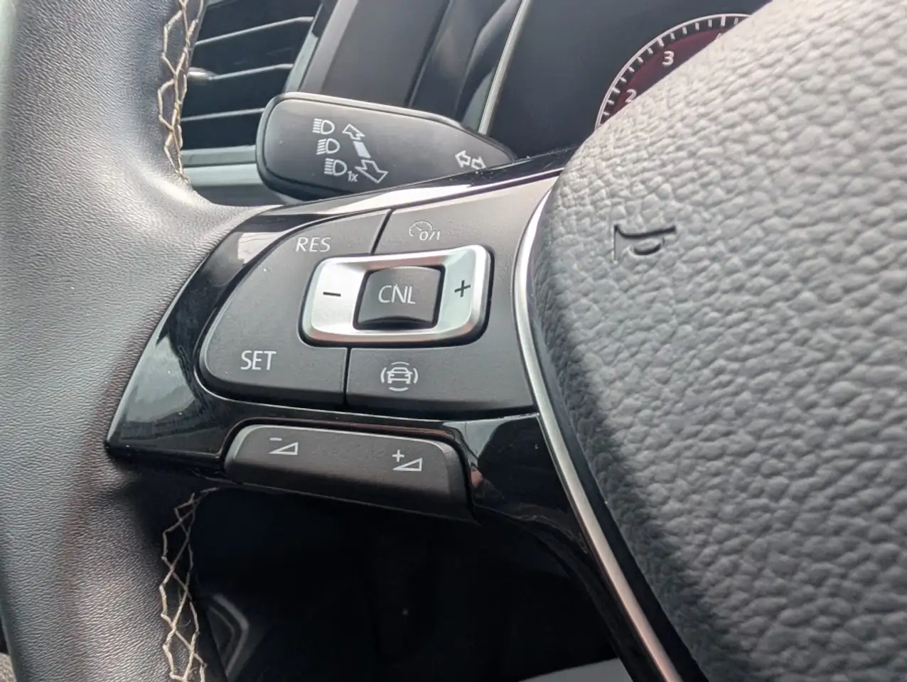 Volkswagen Jetta снимка Volkswagen Jetta