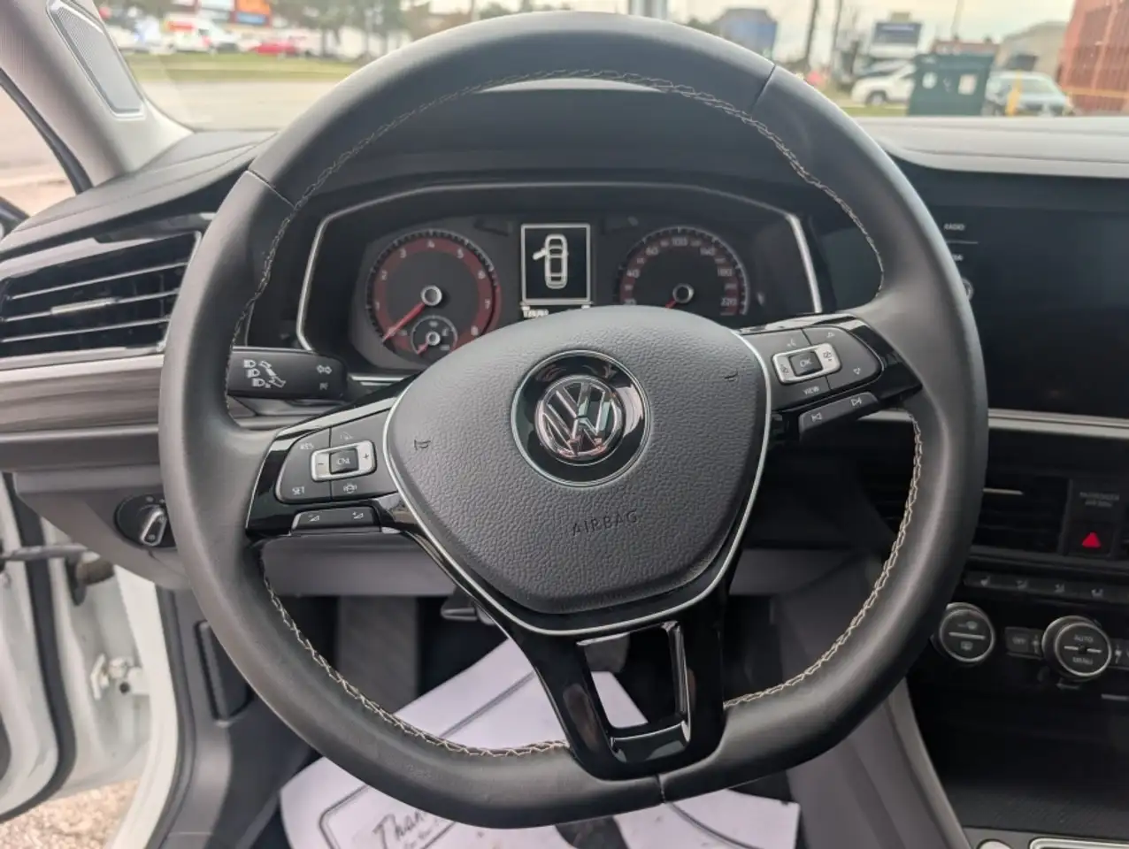 Volkswagen Jetta снимка Volkswagen Jetta