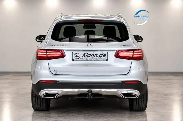 Mercedes-Benz GLC view 7