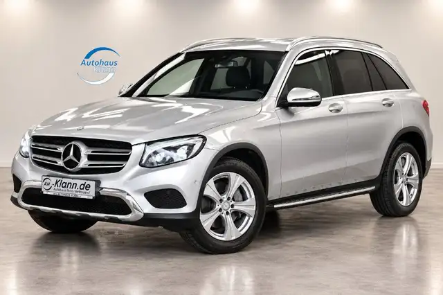 Mercedes-Benz GLC view 3