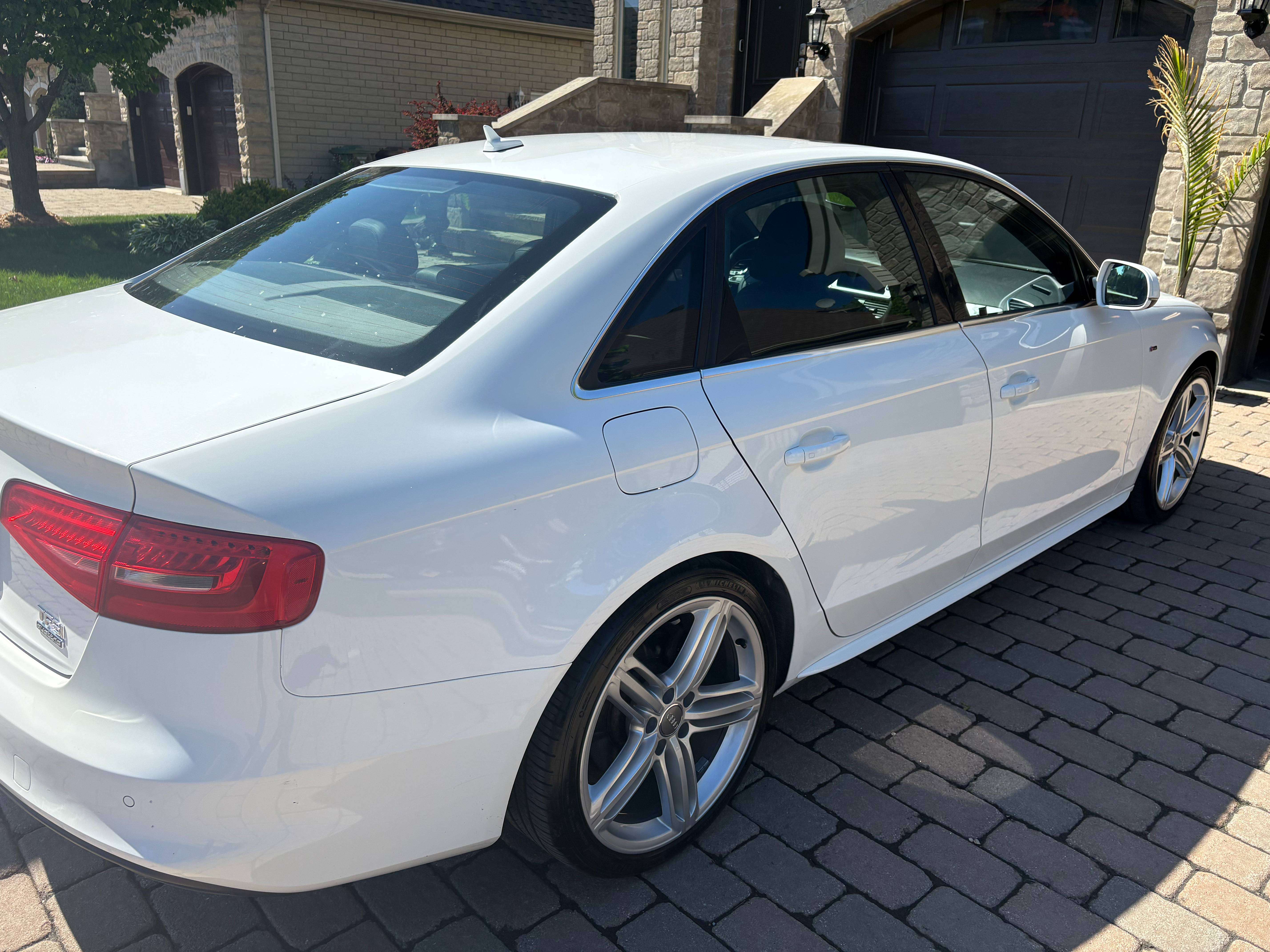 2015 Audi A4 Prestige - Sport Plus / S Line Competition Package alt 4