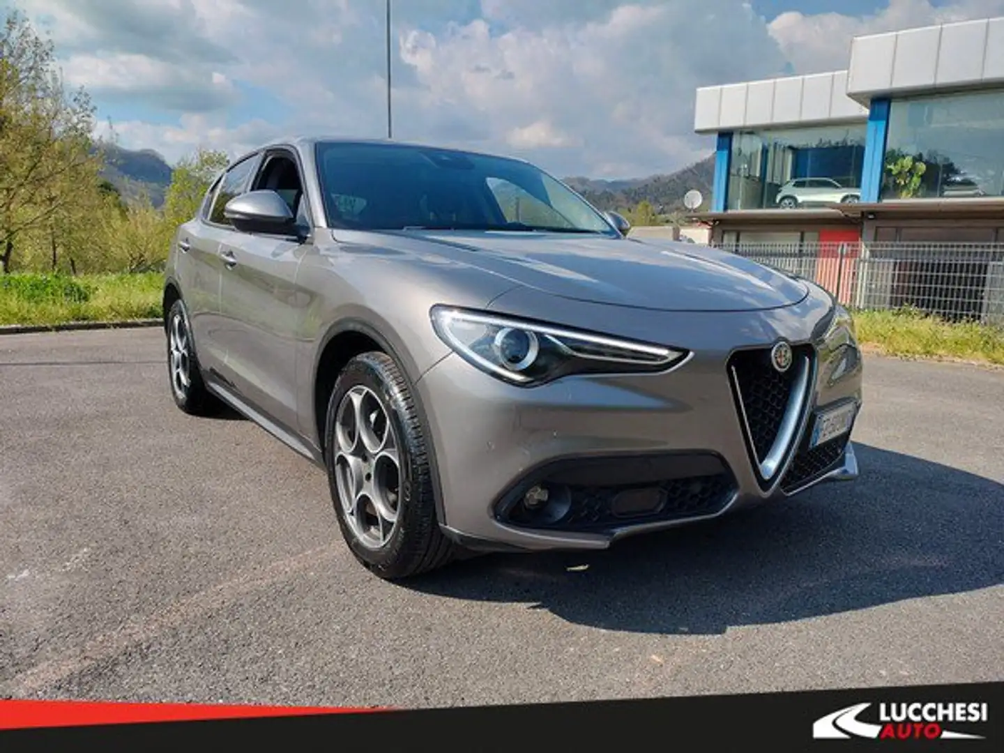 Alfa Romeo Stelvio 2.2 Turbodiesel 160 CV AT8 RWD Sport-Tech Gris - 1