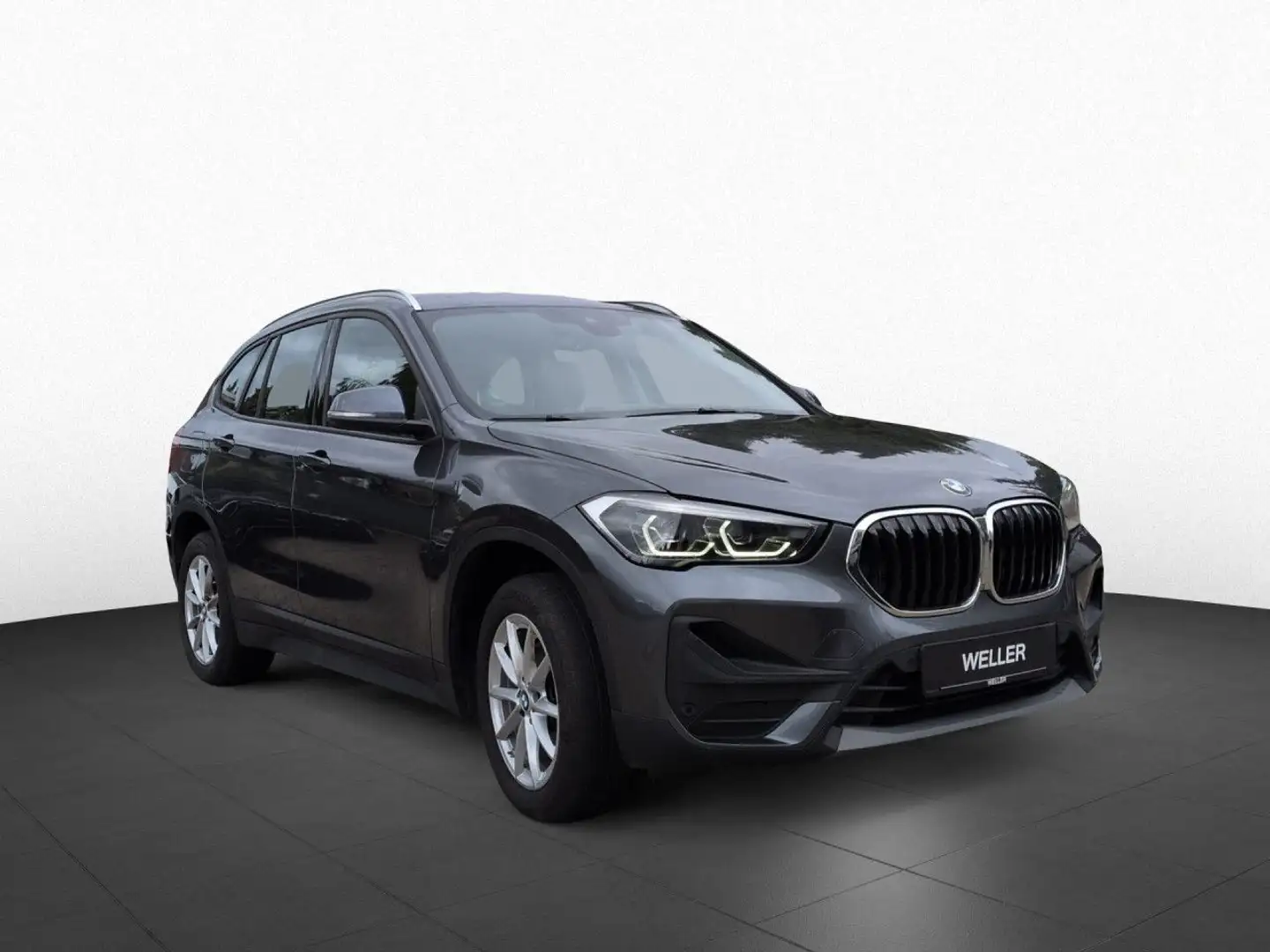 BMW X1 sDrive 18iA Advant DrAss+ LED St+Go HUD Kam PDC Grau - 2