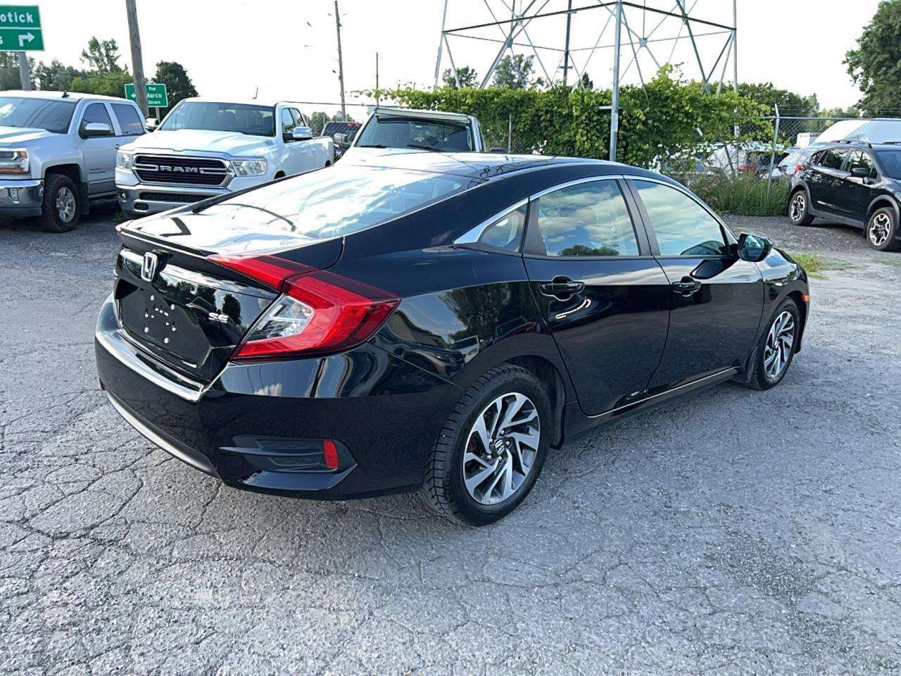 2018 Honda Civic SE — снимка 1