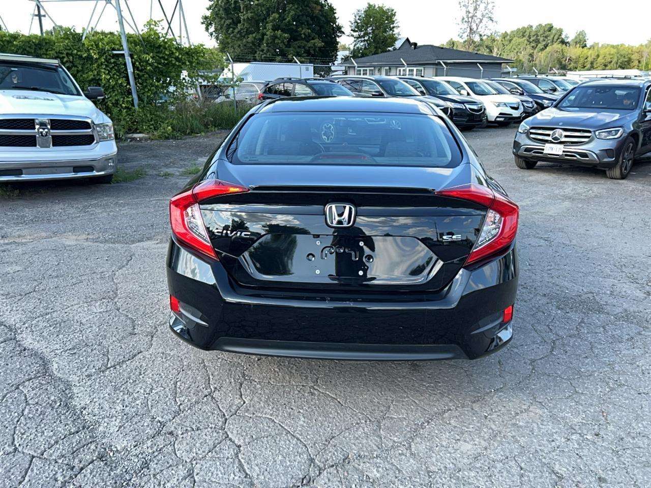 2018 Honda Civic SE — снимка 1