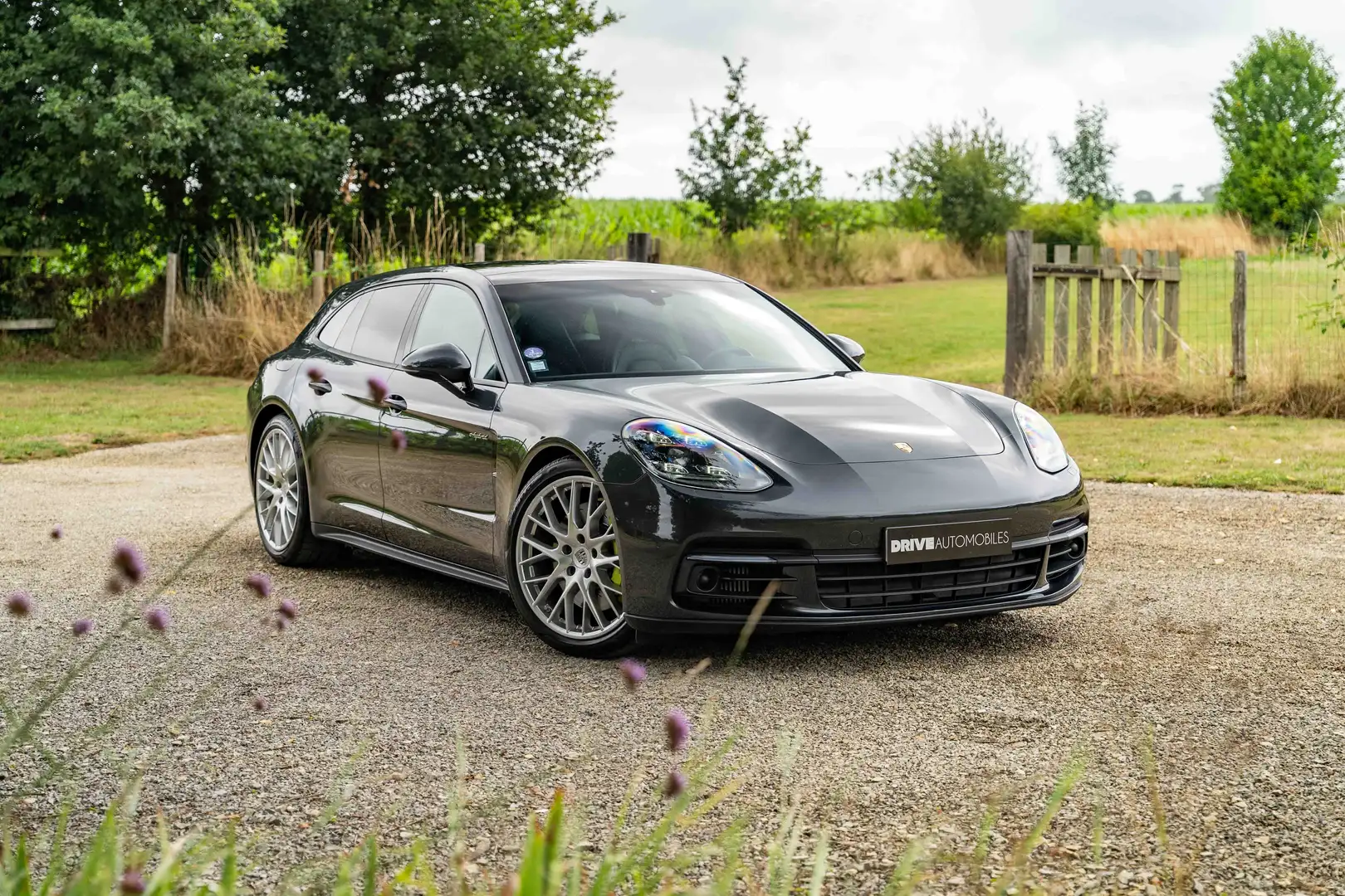 Porsche Panamera 4 Hybride Sport Turismo - PSE / Chrono / Pano Gris - 1