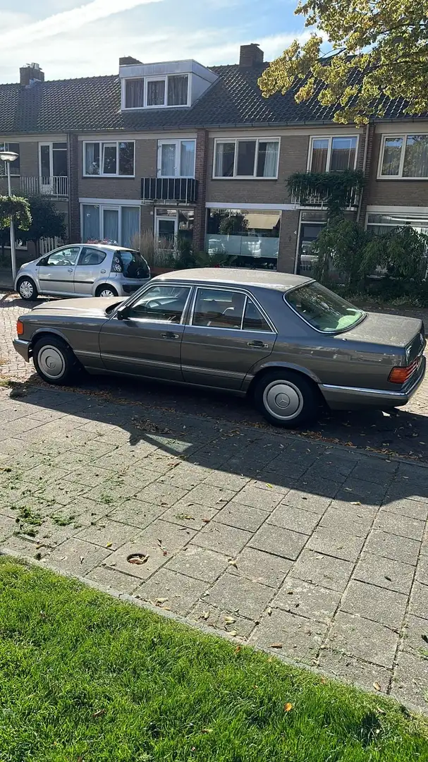 Mercedes-Benz 420 SE Grau - 1