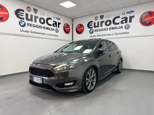 Ford Focus Focus 2.0 TDCi 150 CV Powershift ST Line