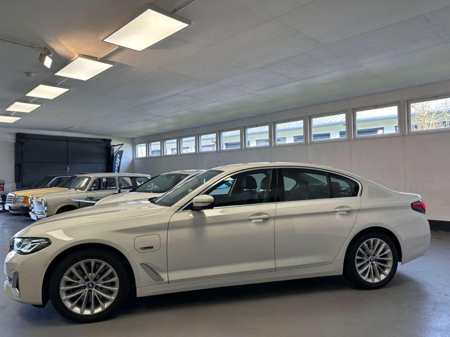 BMW Série 5 530e Luxury -  - Joinsteer - #5