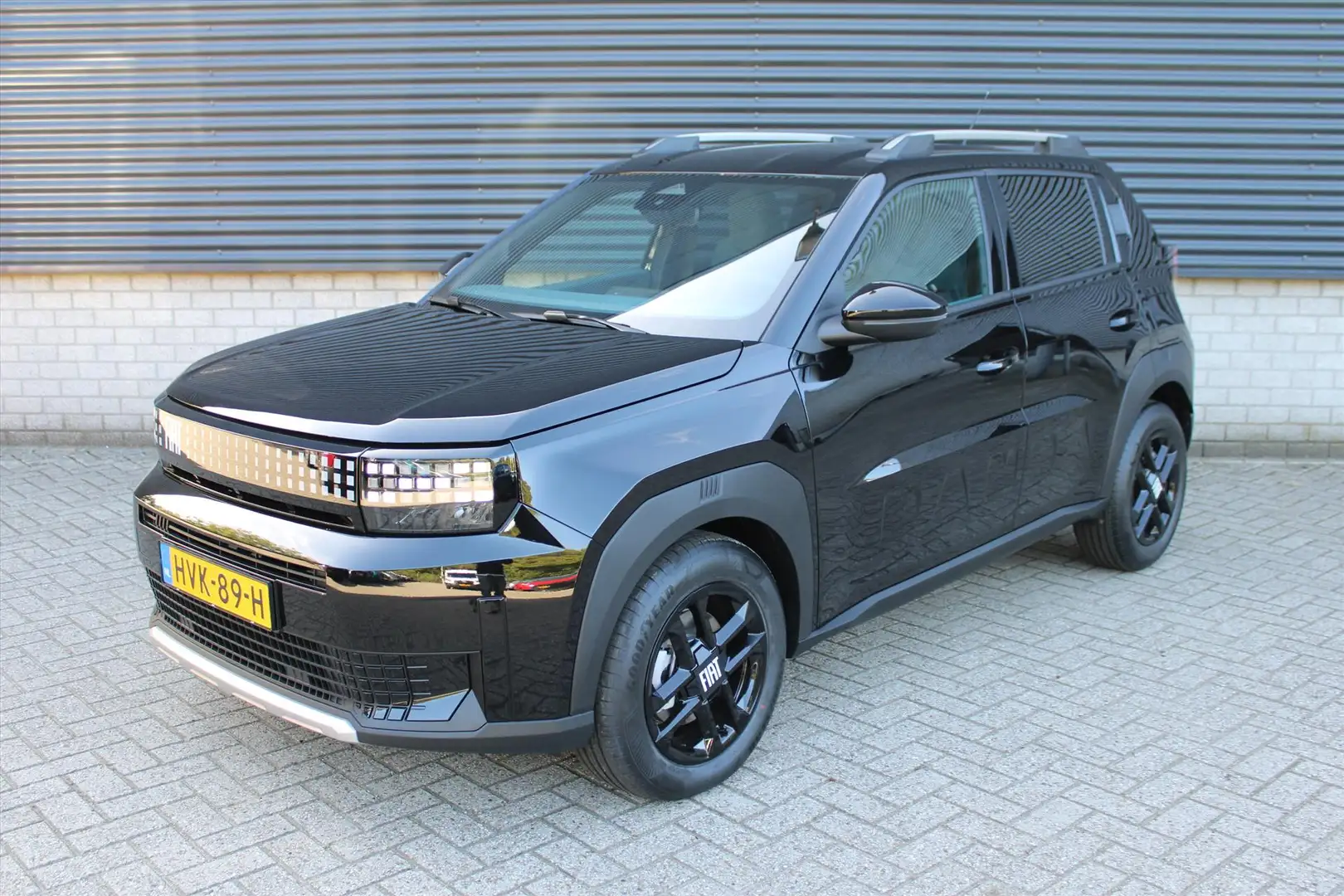 Fiat Grande Panda Icon Hybrid 100pk eDCT6 Automaat I Pack Style I Na Zwart - 2